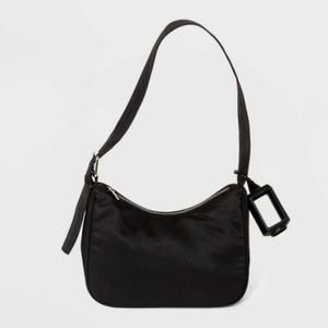 Wild Fable Baguette Bag Black Zipper